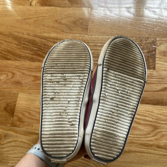 OldNavy slide on sneakers 10T - Picture 2 of 4